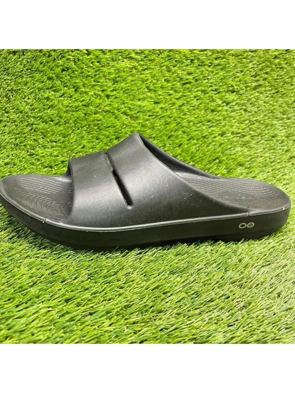 Oofos OOahh Mens Size 13 All Black Beach Walking Outdoor Recovery Slide Sandals